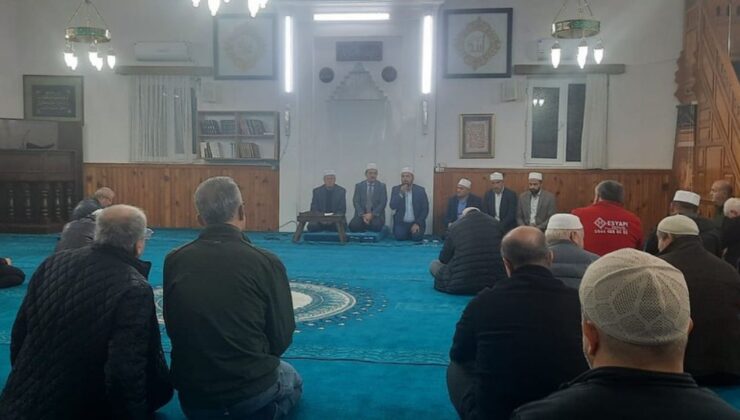 ”Şehirlerin Kalbi Camide Buluşalım” Programı Duraklar Köyü Camii’nde Manevi Bir Atmosferde Gerçekleşti