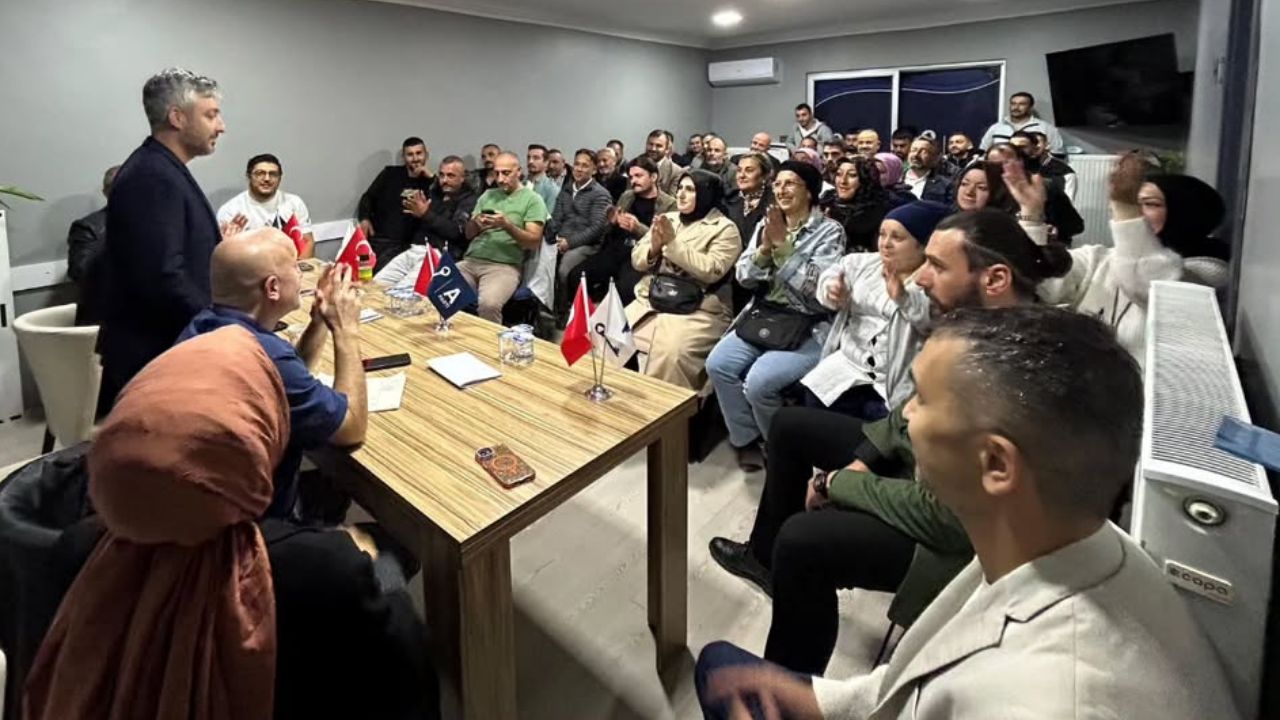 Anahtar Parti Düzce Merkez İlçe Yönetimi 15. Toplantısını Gerçekleştirdi