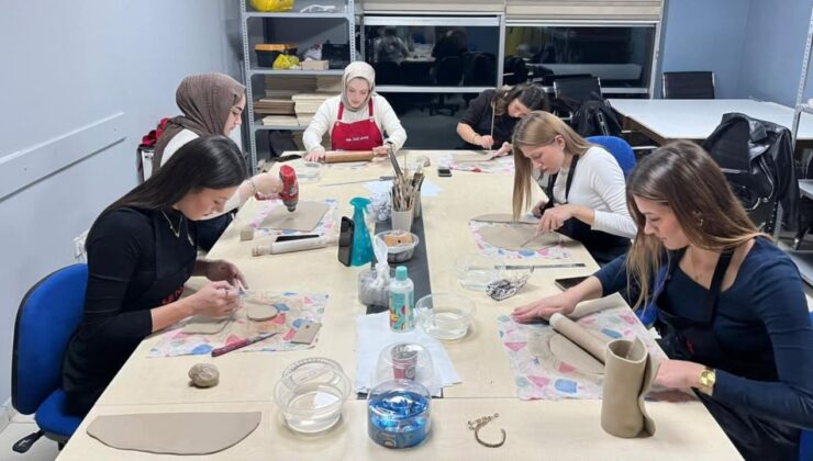 Düzce Gençlik Merkezi’nde Spor ve Sanat Eğitimleri Sürüyor