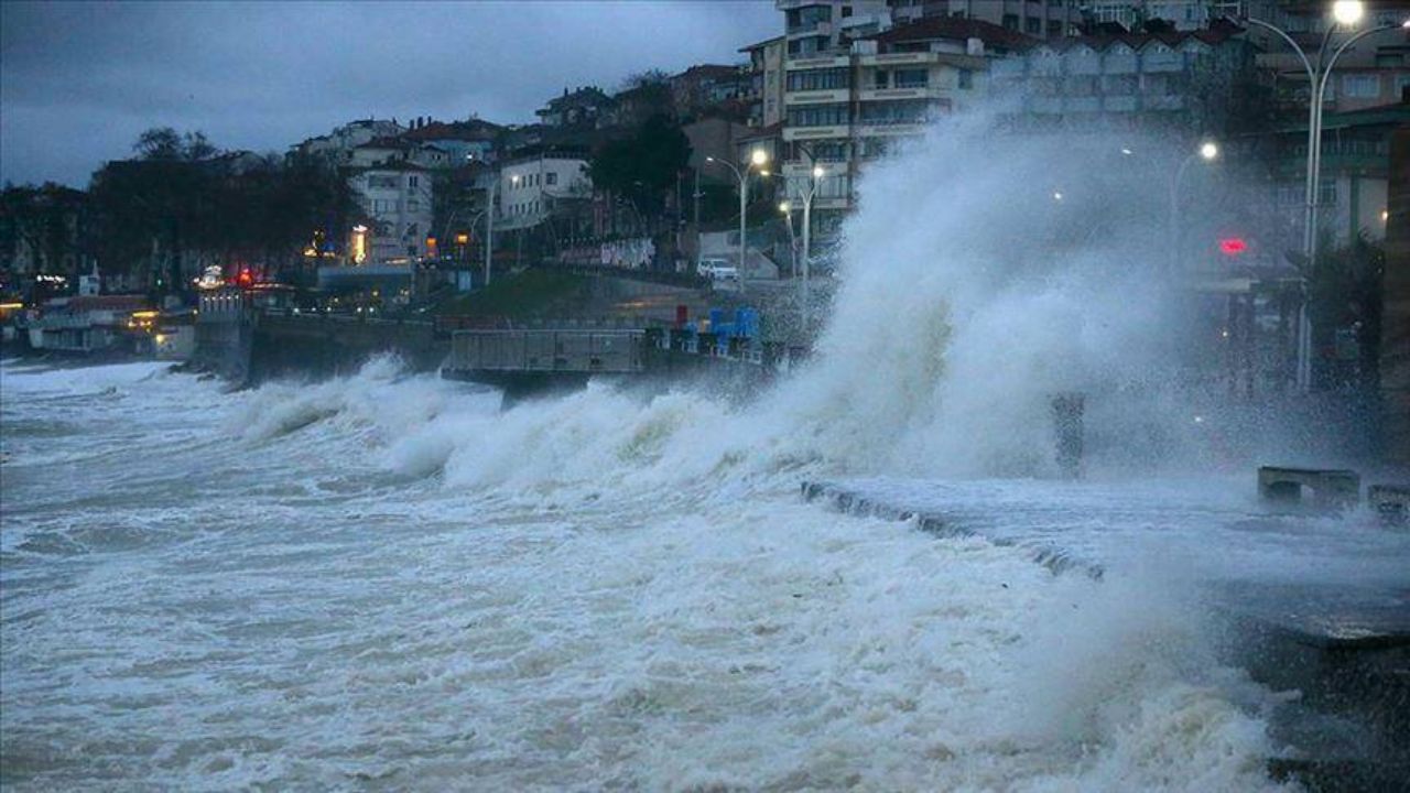 Batı Karadeniz’de Kuvvetli Fırtına Uyarısı; Düzce, Zonguldak ve Bartın Dikkat