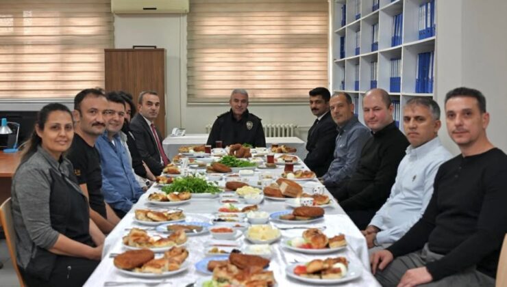 Emniyet Müdürü Ergüder, Olay Yeri İnceleme Ekibiyle Bir Araya Geldi