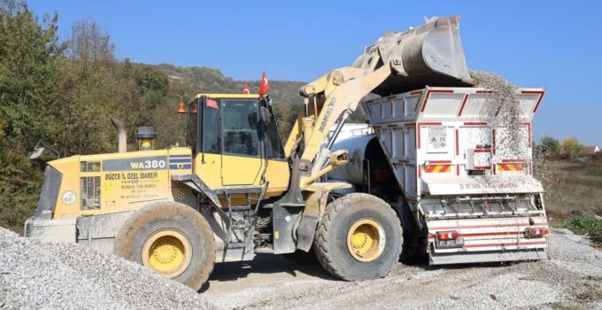 Kafyayla Köyü Yolları Soğuk Asfaltla Yenilendi