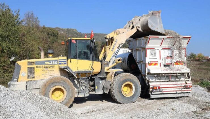 Kafyayla Köyü Yolları Soğuk Asfaltla Yenilendi