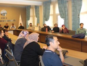 Sağlık Personellerine Temel İş Sağlığı ve Güvenliği Eğitimi