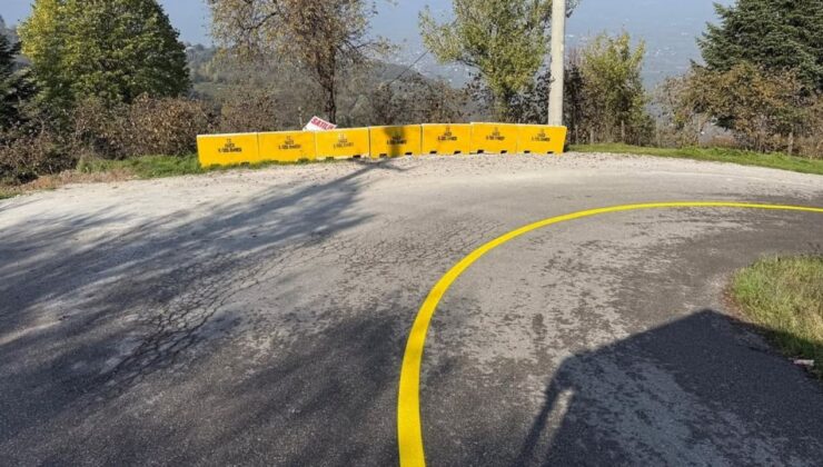 Köy Yollarında Güvenli Ulaşım İçin Çizgi Çalışmaları Tamamlandı