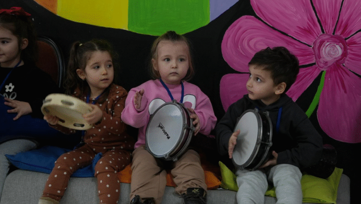 Minikler Düzce Belediyesi Çocuk Üniversitesi Atölyelerinde Yeteneklerini Keşfetti