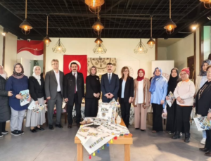 Düzce’de “Ahşap Baskı Yapımı Kurs Sonu Sergisi” Açıldı