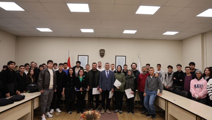 Düzce Üniversitesi’nde Mezunlarla Anlamlı Buluşma: “Yeşil Vatanın Koruyucuları Kampüste Yeniden Buluşuyor”