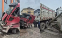 Yığılca’da Freni Boşalan Hafriyat Tırı 4 Aracı Biçti, Market Duvarına Çarparak Durabildi