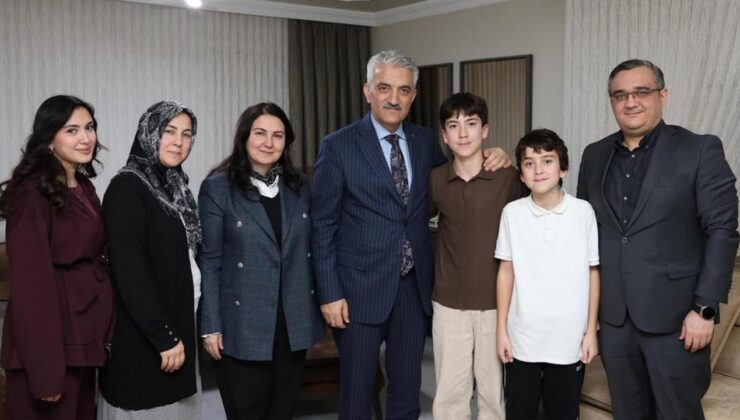 Vali Makas’tan Fedakâr Anneye Anlamlı Ziyaret