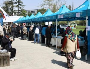 Düzce’de “Hayır Çarşısı” Açıldı