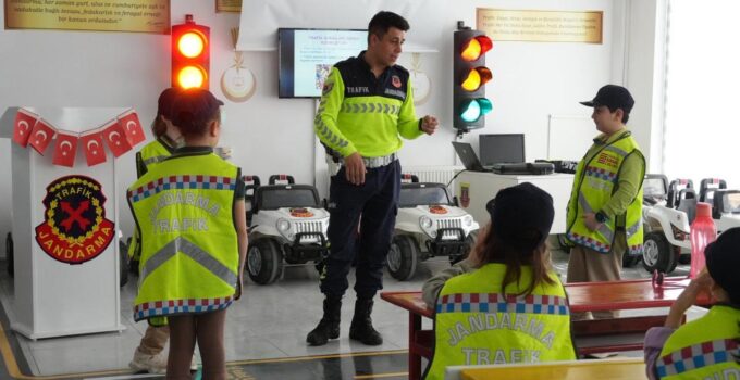 Miniklere Trafik Dersi: Düzce’de Öğrenciler Parkurda Eğitim Aldı