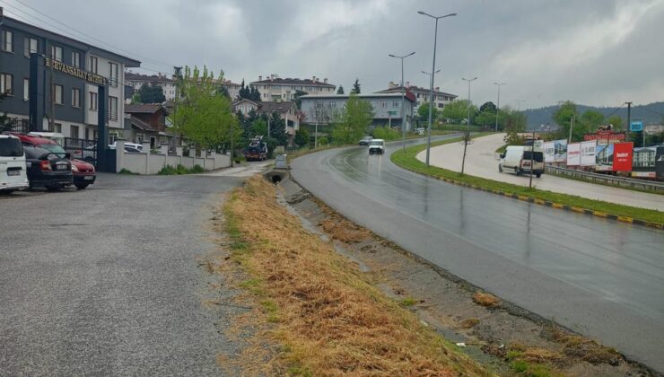 Düzce’de Kritik Kavşakta Alarm: Kalıcı Konutlar’da Can Güvenliği Tehlikede
