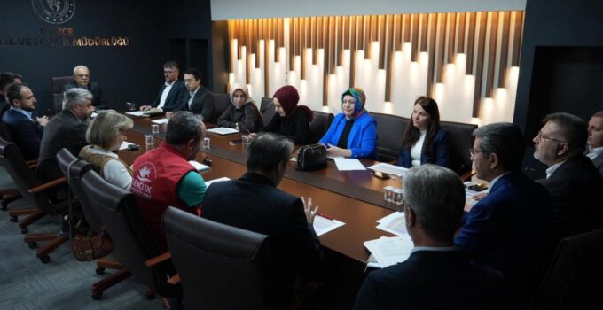 Düzce’de Yurt Hizmetleri Masaya Yatırıldı: Yeni Dönem Planlamaları Değerlendirildi